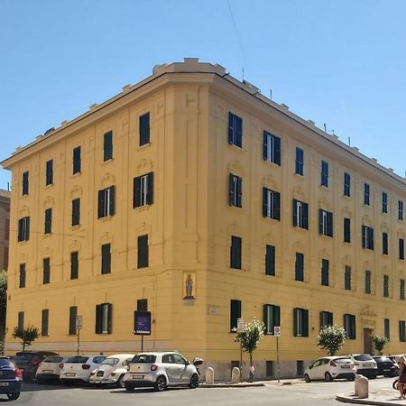Art Lodge Apartment Roma Esterno foto